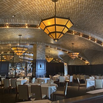 Chops Lobster Bar - Gorgeous room - Seafood Near Me - Boca Raton, Florida Chops Lobster Bar - Gorgeous room - Seafood Near Me - Boca Raton, Florida