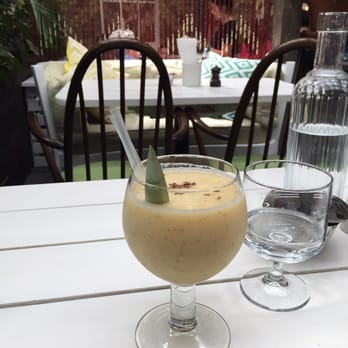 Blixen - Tropical smoothie - Diners Near Me - London, XGL