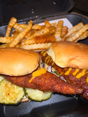 Dave's Hot Chicken by null