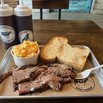 Hometown Bar-B-Que - Brisket, Mac & cheese, Texas toast - Barbeque Near Me - Brooklyn, New York Hometown Bar-B-Que - Brisket, Mac & cheese, Texas toast - Barbeque Near Me - Brooklyn, New York