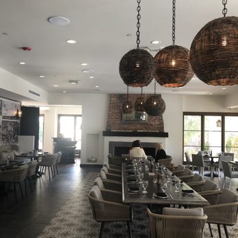 The Sycamore - Beautiful interior with big fireplace - American Near Me - Glendale, California
