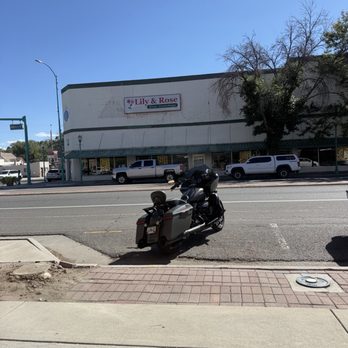 C & J Cafe - Parking - Breakfast & Brunch Near Me - Delta, Colorado