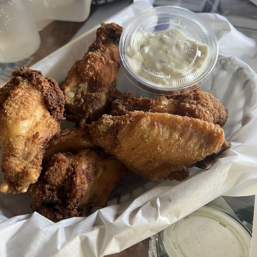 Kenton Station - Plain wings - American Near Me - Portland, Oregon Kenton Station - Plain wings - American Near Me - Portland, Oregon