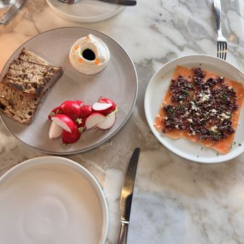 Juliet - Tarama and salmon carpaccio - French Near Me - Culver City, California