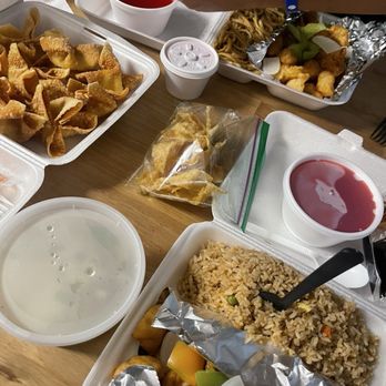 E. West Kitchen - Rangoon, Sweet Sour Chicken, Fried Rice, Wonton Soup - Chinese Near Me - San Antonio, Texas E. West Kitchen - Rangoon, Sweet Sour Chicken, Fried Rice, Wonton Soup - Chinese Near Me - San Antonio, Texas