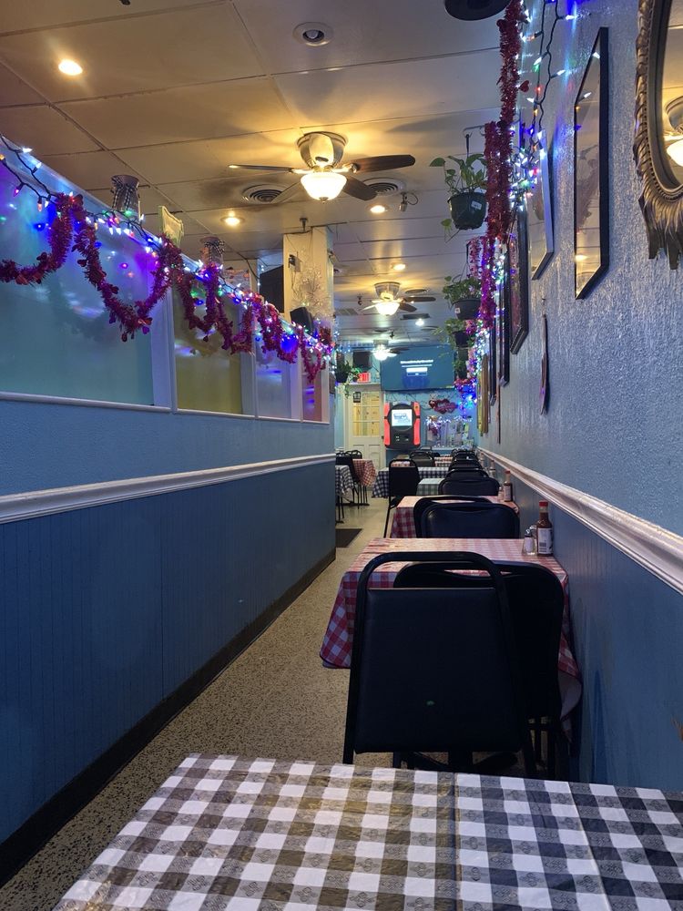 El Pulgarcito Restaurant