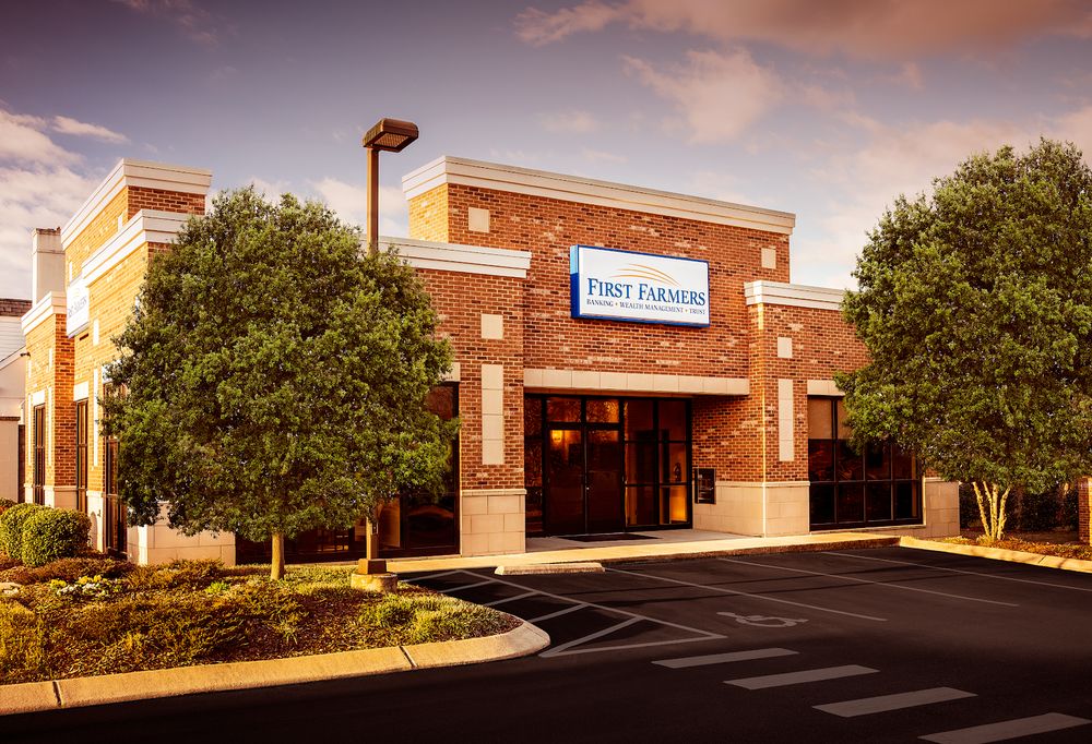 FIRST FARMERS & MERCHANTS BANK - Updated April 2025 - 4013 Hillsboro