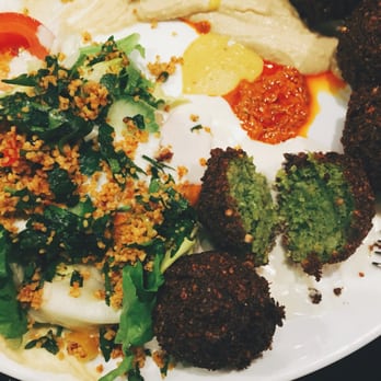Dada Falafel - Om man någon gång skulle höra "haaaaallelujah" i öronen... Är det här, när man biter en nyfriterad falafel. - Middle Eastern Near Me - Berlin, BE Dada Falafel - Om man någon gång skulle höra "haaaaallelujah" i öronen... Är det här, när man biter en nyfriterad falafel. - Middle Eastern Near Me - Berlin, BE