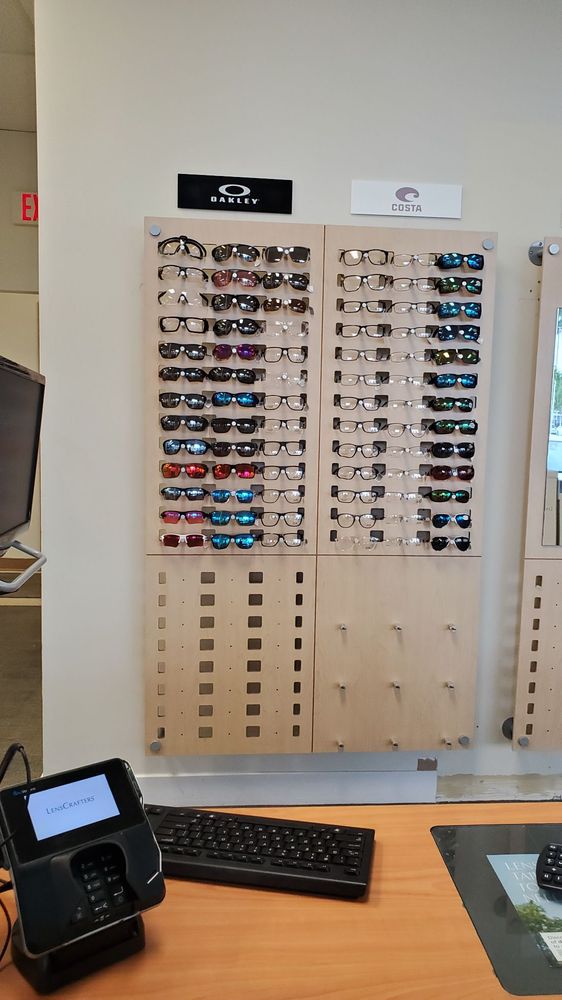 LENSCRAFTERS Updated April 2024 19 Reviews 9910 Pines Blvd