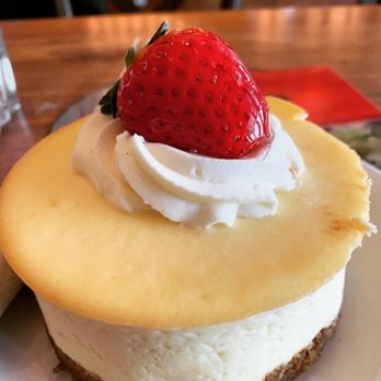 Urth Caffe - New York Cheesecake - Coffee & Tea Near Me - Laguna Beach, California