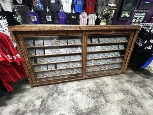 Screwed Up Records & Tapes by null