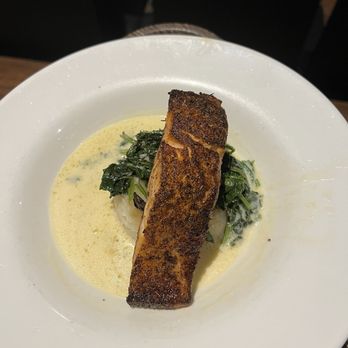CMX CinéBistro Stony Point - Blackened salmon - Cinema Near Me - Richmond, Virginia