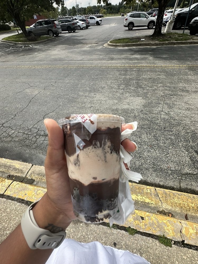 Pass The Pudding Logo