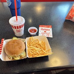 Freddy's Frozen Custard & Steakburgers - Kids steak burger combo