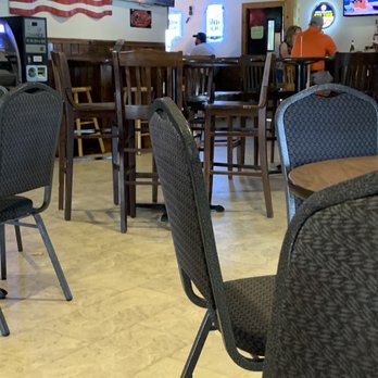 Marble Hill Inn - Seating inside - Chicken Wings Near Me - Oneida, New York