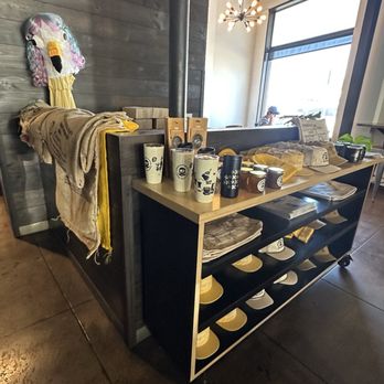 Unincorporated Coffee Roasters - Coffee Roasteries Near Me - Los Angeles, California