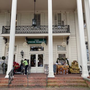 The Fresh Market - St Charles Ave entry - Grocery Near Me - New Orleans, Louisiana The Fresh Market - St Charles Ave entry - Grocery Near Me - New Orleans, Louisiana