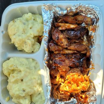 Lady G's Canteen - Tato salad and pulled 'pork' - Farmers Market Near Me - San Diego, California