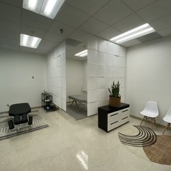 Ramos & Hatch Chiropractic - Our examination and treatment area