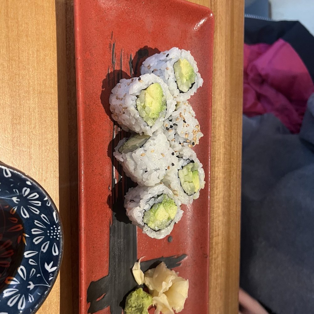 Kusshi - Sushi Bars Near Me - Arlington, Virginia Kusshi - Sushi Bars Near Me - Arlington, Virginia