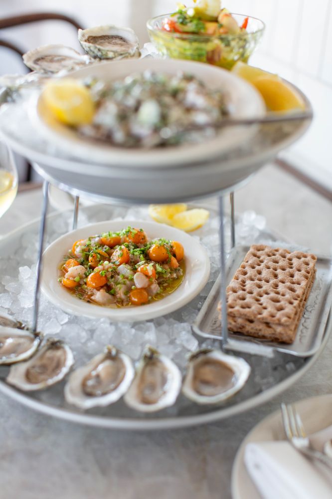 Food from Queen's Raw Bar & Grill