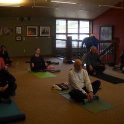 The Old Gallery - Visitors and residents can take yoga and tai chi classes, art workshops and more.