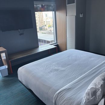 Aloft by Marriott Austin Downtown - Hotels Near Me - Austin, Texas Aloft by Marriott Austin Downtown - Hotels Near Me - Austin, Texas