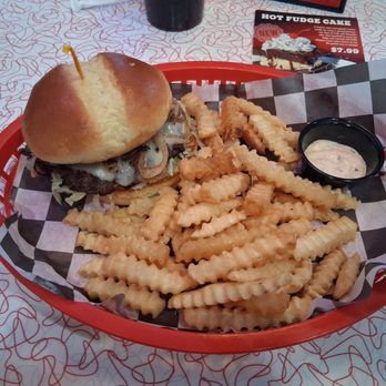 4 Speed on 50’s Diner - Diners Near Me - Lawrenceburg, Indiana