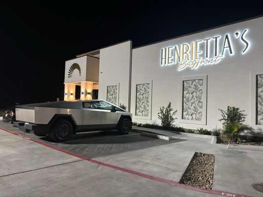 Henrietta's Bayfront Restaurant by null