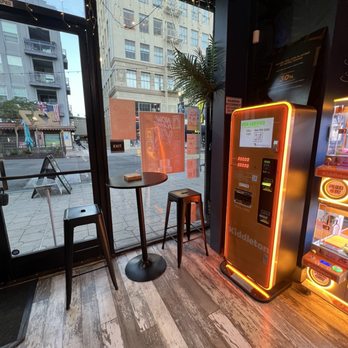 PanIQ Escape Room - Escape Games Near Me - Long Beach, California