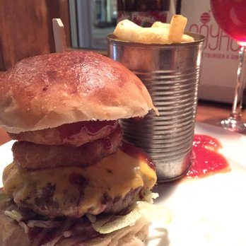 Royal Gourmetburger og Gin - BBQ burger - Bars Near Me - Bergen, 12