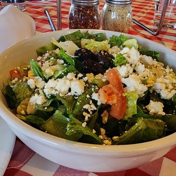 Grimaldi's Pizzeria - Mediterranean salad - Pizza Near Me - Las Vegas, Nevada