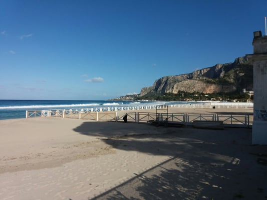 Mondello by null