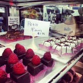 Perfectly Sweet - Mini Petit Fours...great gift idea! - Bakeries Near Me - Alhambra, California