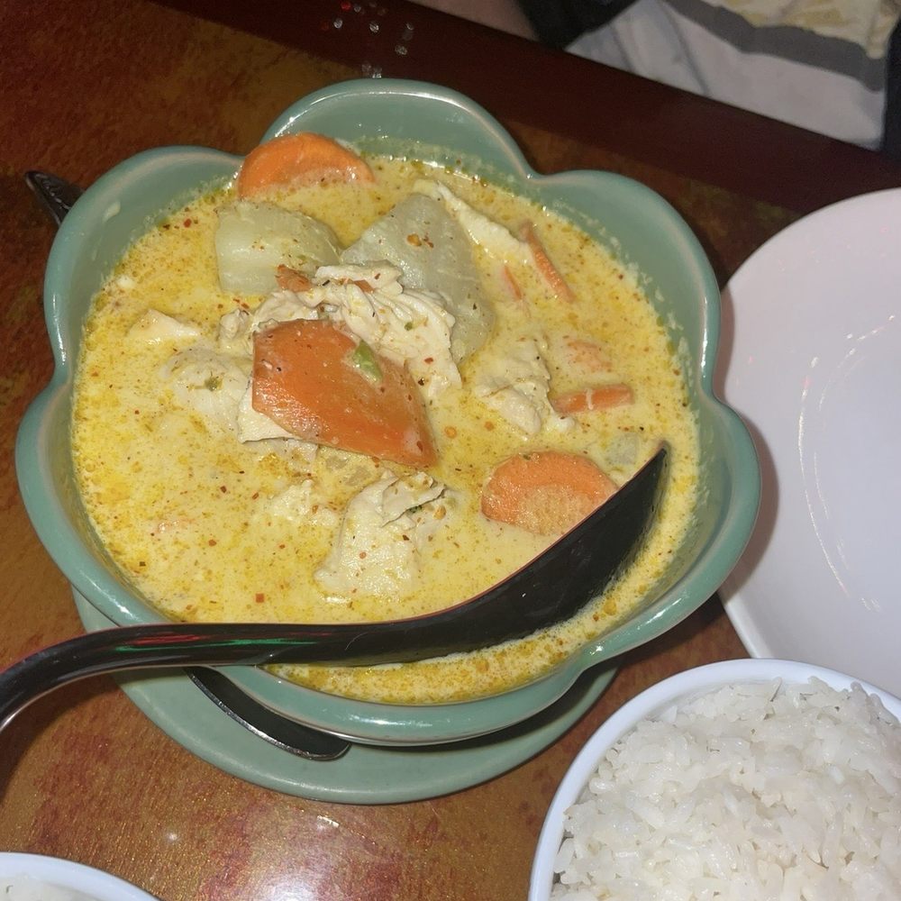Thai Cuisine - C1. Yellow Curry - Thai Near Me - Pittsburgh, Pennsylvania Thai Cuisine - C1. Yellow Curry - Thai Near Me - Pittsburgh, Pennsylvania