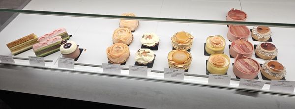 Sacré Sucré by null