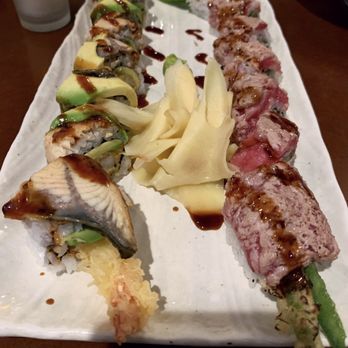 Fuji Sushi - DX Dragon Roll (L), Toro-Pena Roll (R) - Sushi Bars Near Me - Seattle, Washington