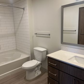 Ocio Plaza Del Rio - Apartments Near Me - Peoria, Arizona Ocio Plaza Del Rio - Apartments Near Me - Peoria, Arizona