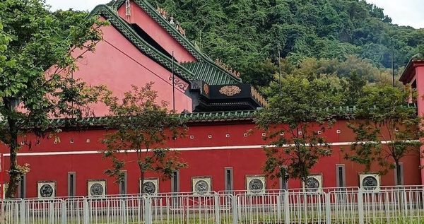 Sha Tin Che Kung Temple by null