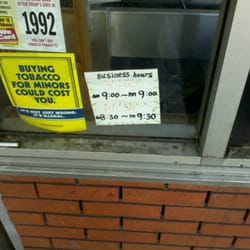 Baker's Liquor Store