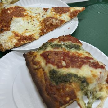 KRISPY PIZZA - Updated January 2025 - 380 Photos & 430 Reviews - 7112