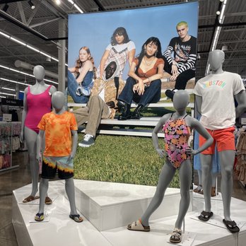 Walmart Supercenter - Display - Department Stores Near Me - Richmond, Texas Walmart Supercenter - Display - Department Stores Near Me - Richmond, Texas