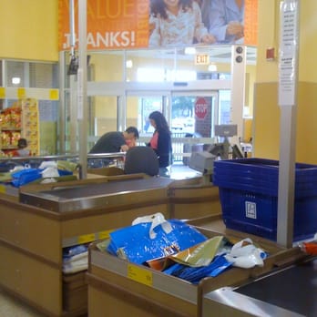 ALDI - Aldi - Edgewater - Grocery Near Me - Chicago, Illinois