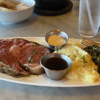 The Dead Fish - Seafood Near Me - Crockett, California
