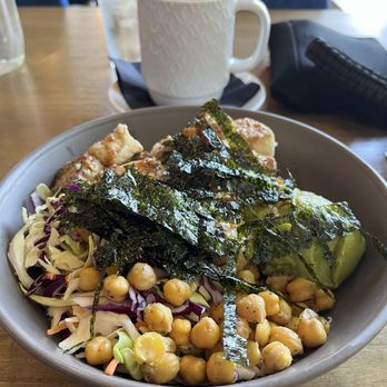 Brownells' - Poke Bowl with Tofu - Wine Bars Near Me - Newport, Washington