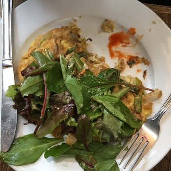 Le Petit Café - Really bad frittata. - Coffee & Tea Near Me - Brooklyn, New York