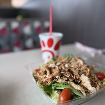 Chick-fil-A - Spicy Southwest Salad - Fast Food Near Me - San Diego, California Chick-fil-A - Spicy Southwest Salad - Fast Food Near Me - San Diego, California