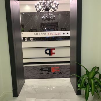 Palazzo Firenze - Entrance - Hotels Near Me - Naples, NA