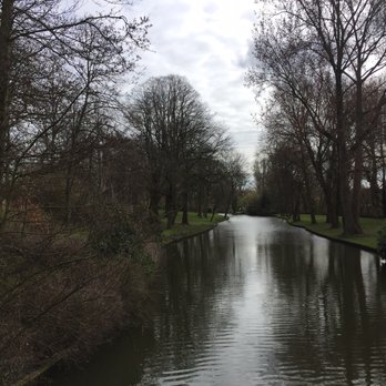 Minnewaterpark - Walk path - Lakes Near Me - Bruges, VWV Minnewaterpark - Walk path - Lakes Near Me - Bruges, VWV