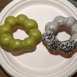 Sesame Donut